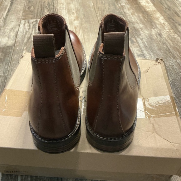 Clark’s Men's Brown Leather Chelsea Boots Size 8 - Picture 7 of 16